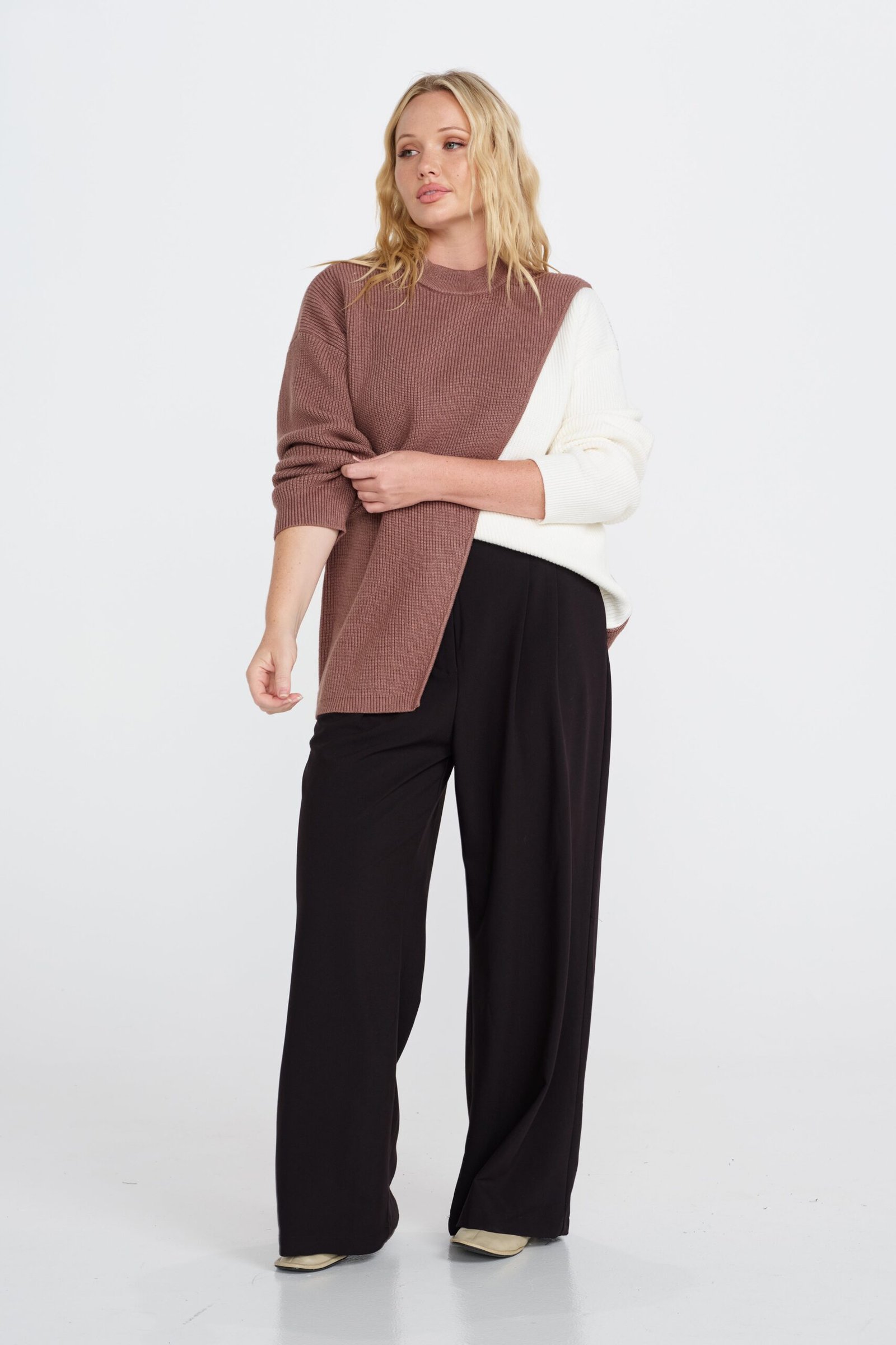 Gia Wrap Knit Jumper - Mocha / Off-White - Image 4