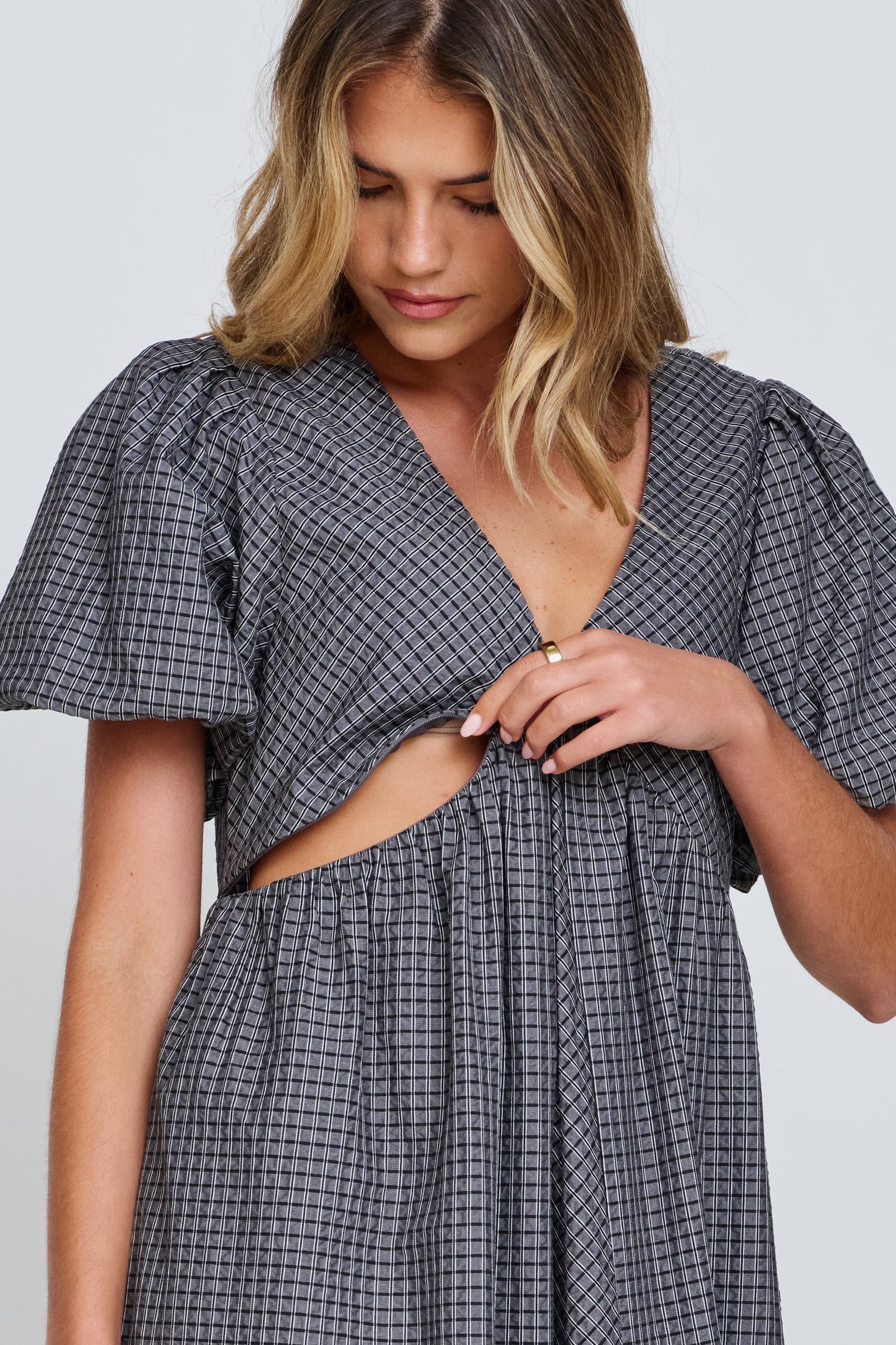 Nara Babydoll Midi Dress - Charcoal / Black - Image 2