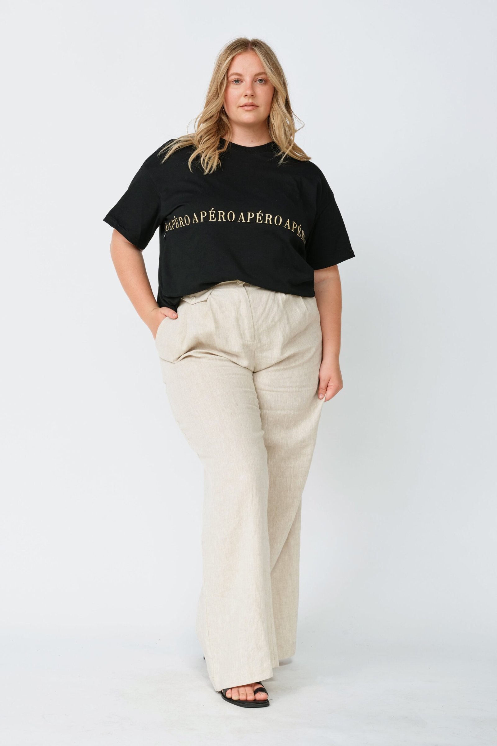 Studio Printed Longline Tee - Black / Beige - Image 5