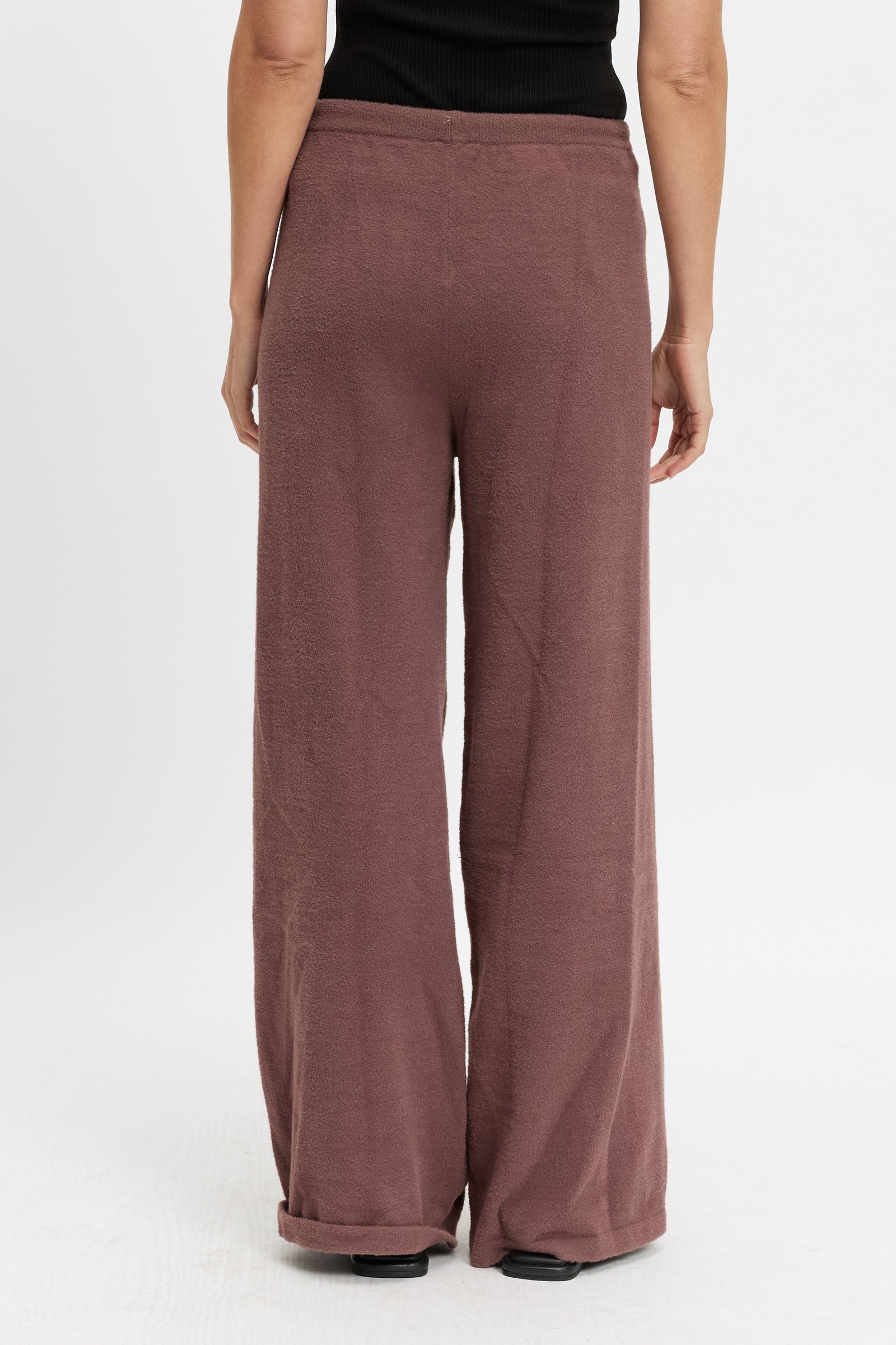 Augustine Pleated Knit Pant - Plum - Image 10